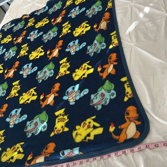 Northwest Pokemon Characters Fleece Blanket Size 48 x 42 inches - Picture 2 of 7